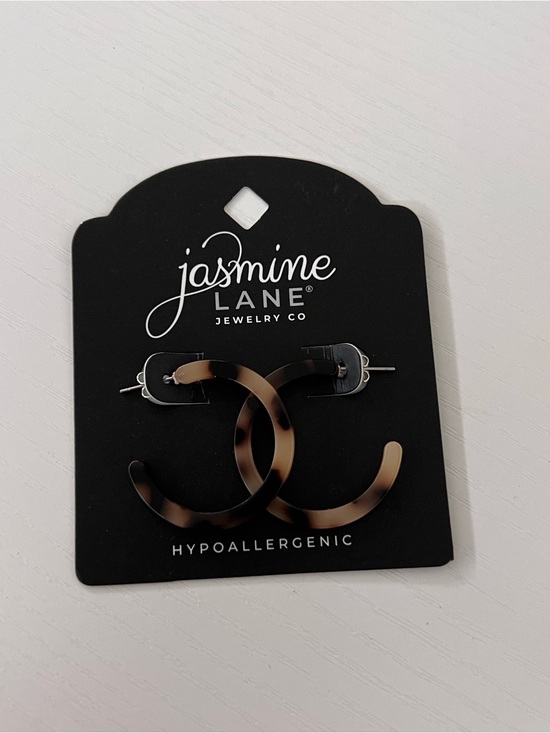 Jewelry - Jasmine Lane Jewelry Co Tortoise Shell Hoop Earrings NWT Hypoallergenic